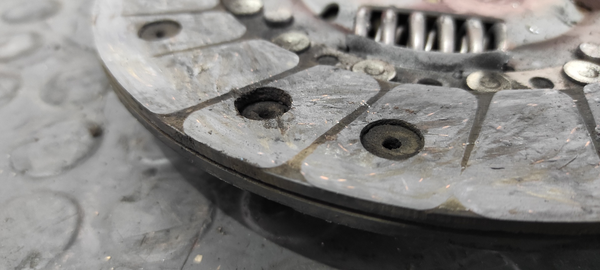 KIT EMBRAGUE VOLKSWAGEN GOLF III BERLINA (1H1) - vista 7