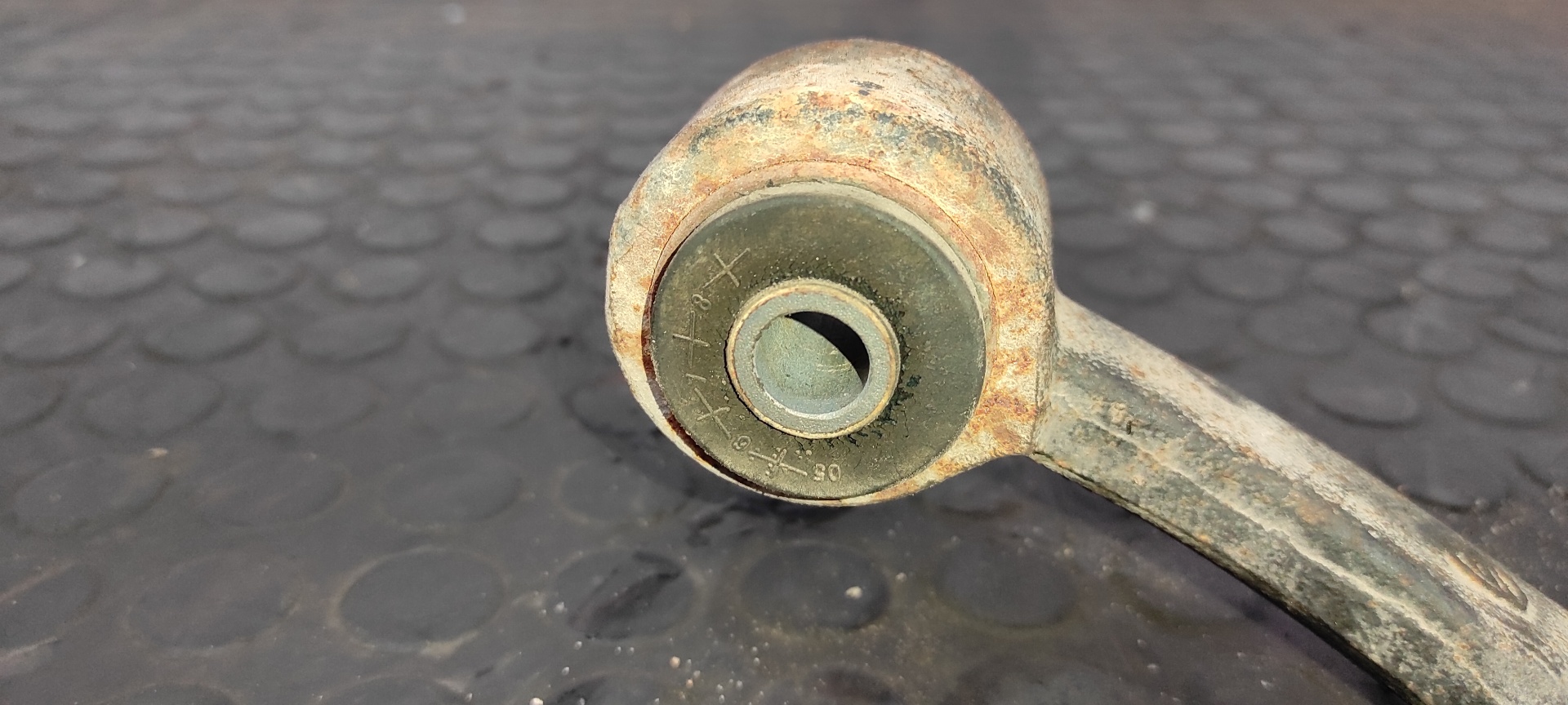 BRAZO IZQUIERDO SUPERIOR TRASERO SSANGYONG REXTON - vista 4