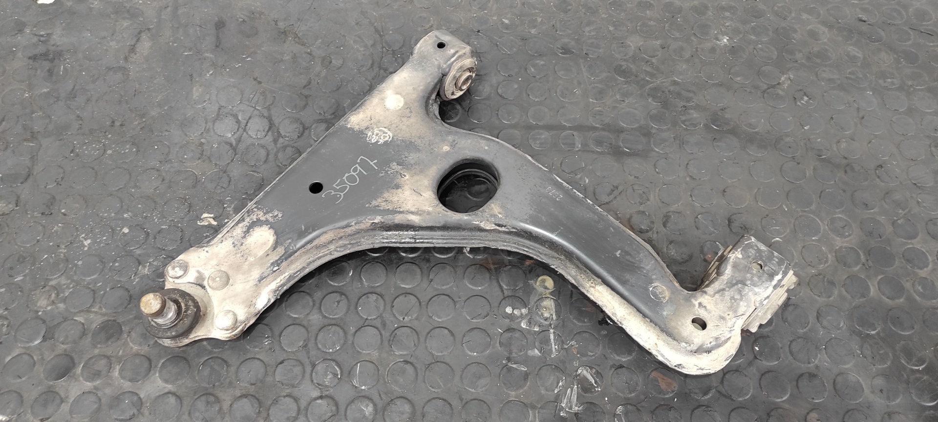 BRAZO IZQUIERDO SUPERIOR DELANTERO OPEL ASTRA G BERLINA