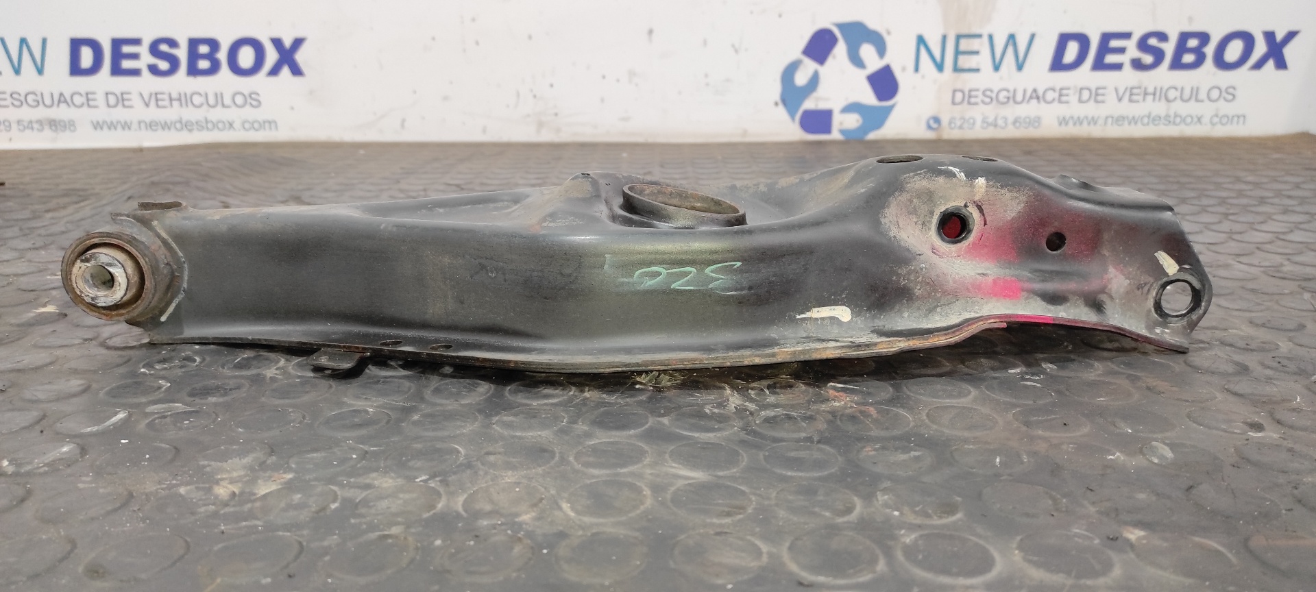 BRAZO IZQUIERDO INFERIOR TRASERO SSANGYONG REXTON - vista 5