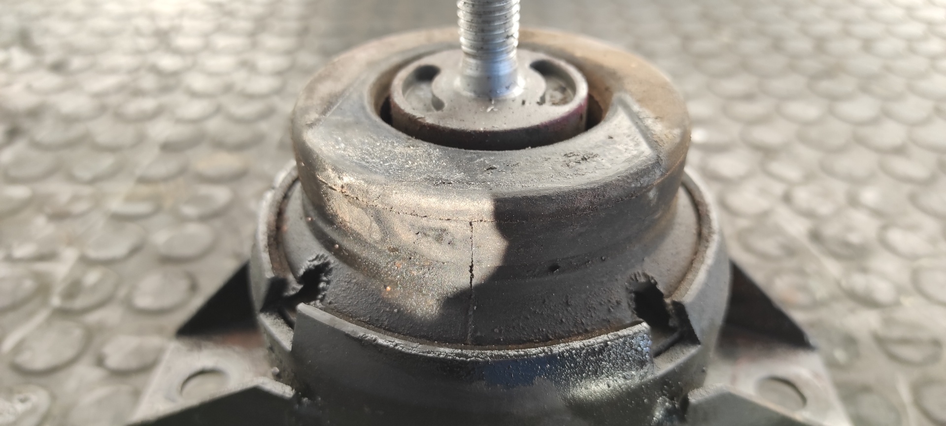 SOPORTE MOTOR LAND ROVER DISCOVERY (LT) - vista 5