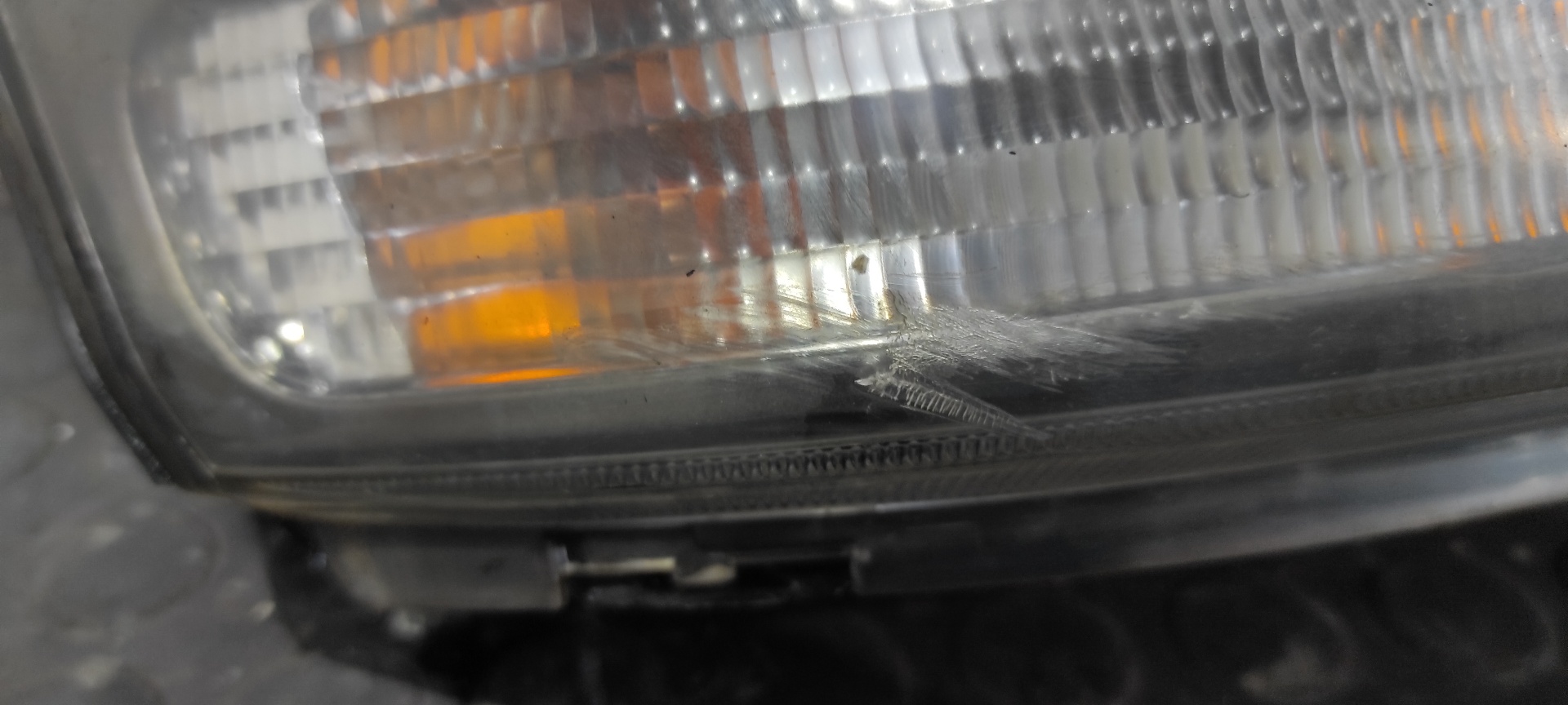 FARO DERECHO HYUNDAI TUCSON (JM) - vista 2