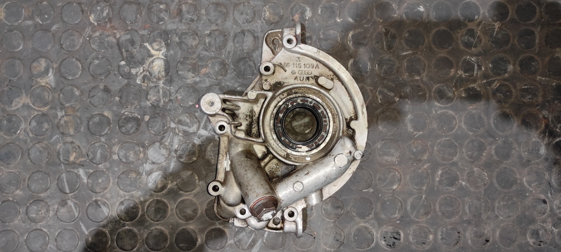 BOMBA ACEITE PORSCHE 924 2.0