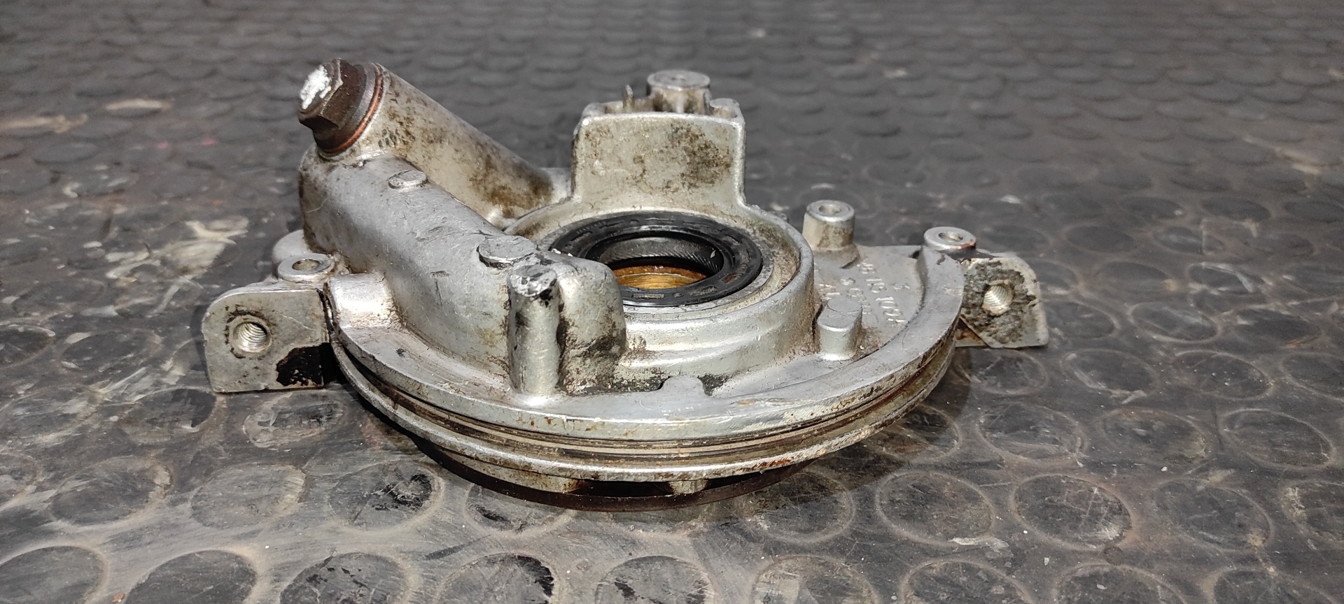 BOMBA ACEITE PORSCHE 924 2.0 - vista 7