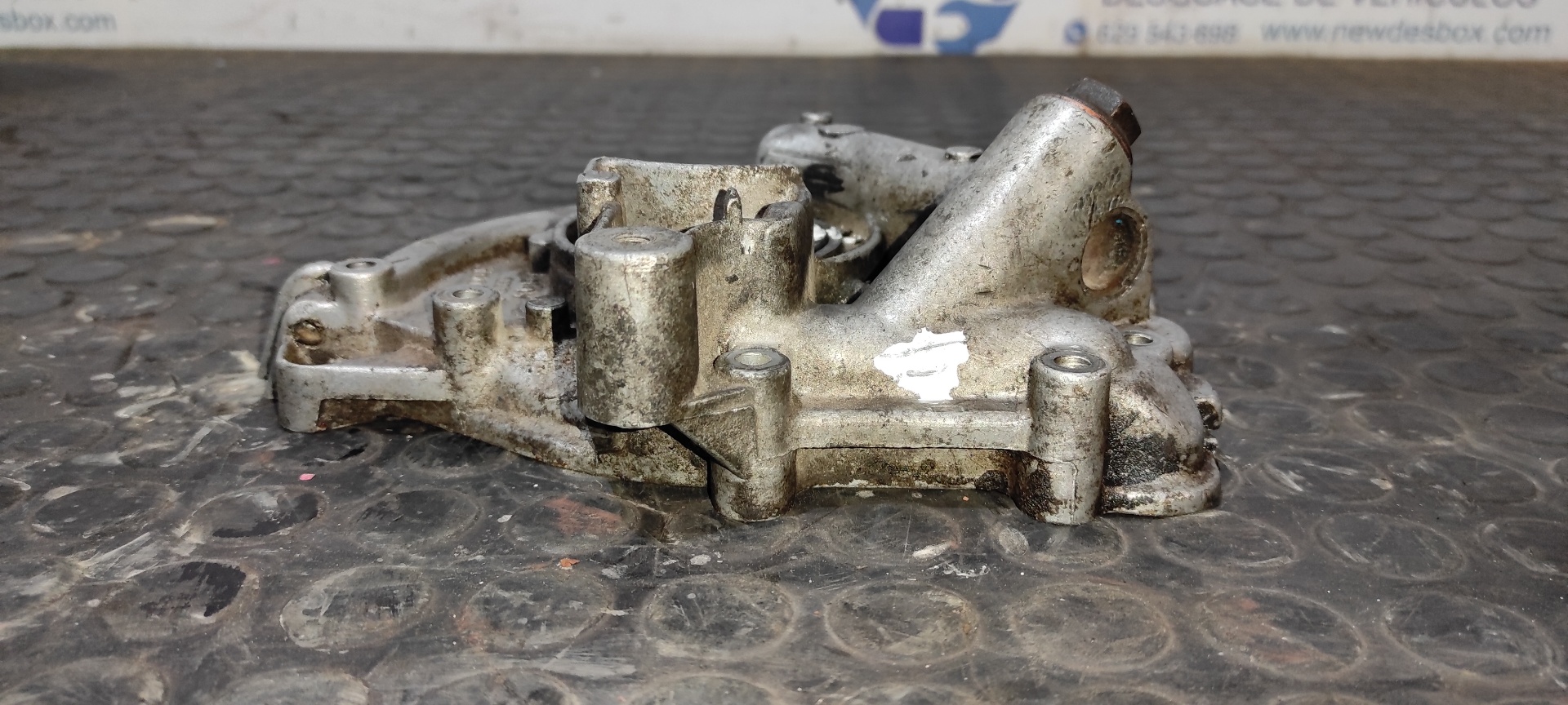 BOMBA ACEITE PORSCHE 924 2.0 - vista 4