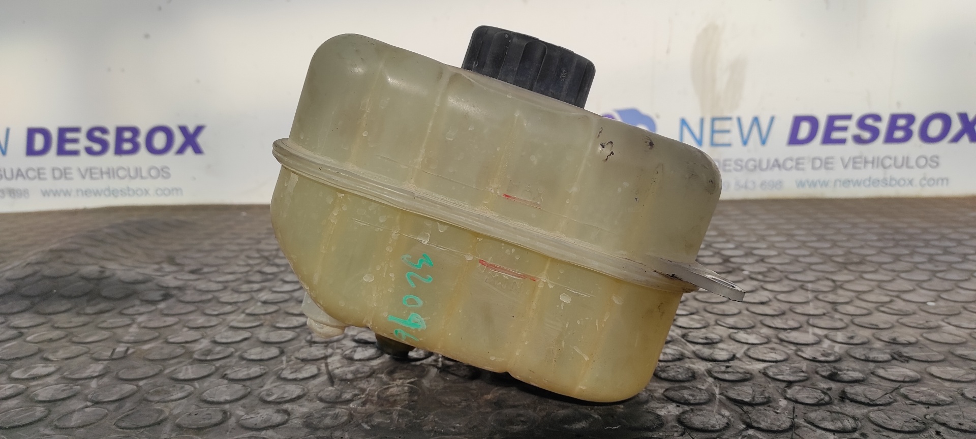 DEPOSITO EXPANSION SSANGYONG REXTON - vista 2