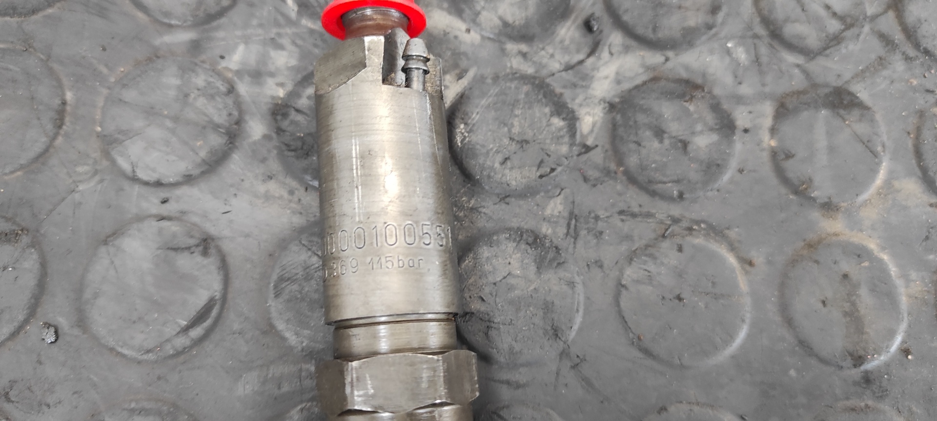 INYECTOR MERCEDES CLASE E (W210) - vista 2