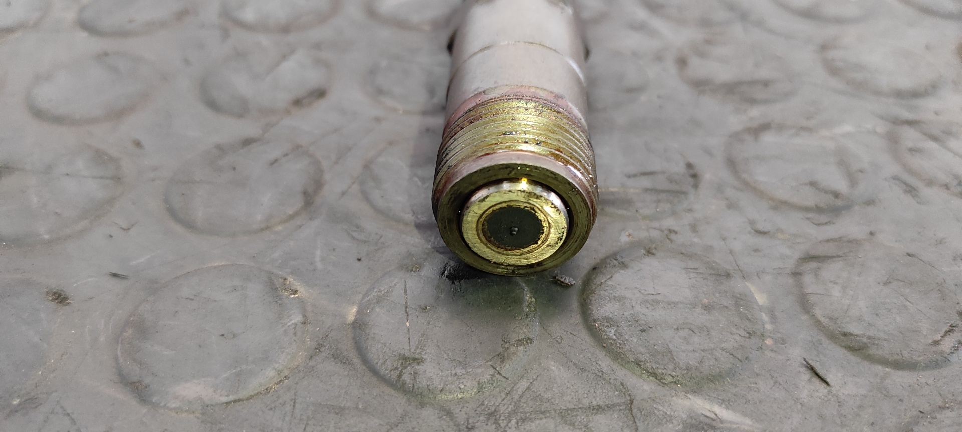 INYECTOR MERCEDES CLASE E (W210) - vista 4