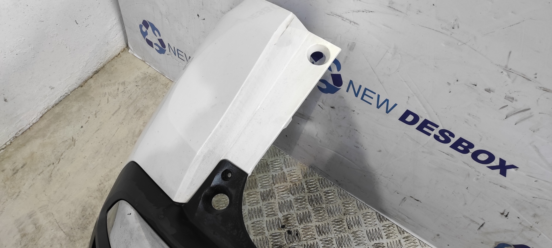 PARAGOLPES TRASERO PEUGEOT 3008 - vista 3