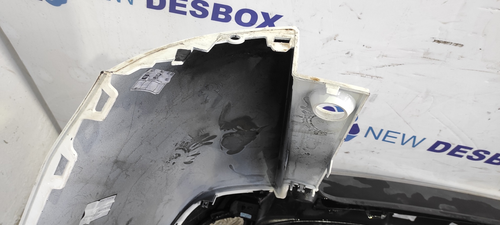 PARAGOLPES TRASERO PEUGEOT 3008 - vista 4