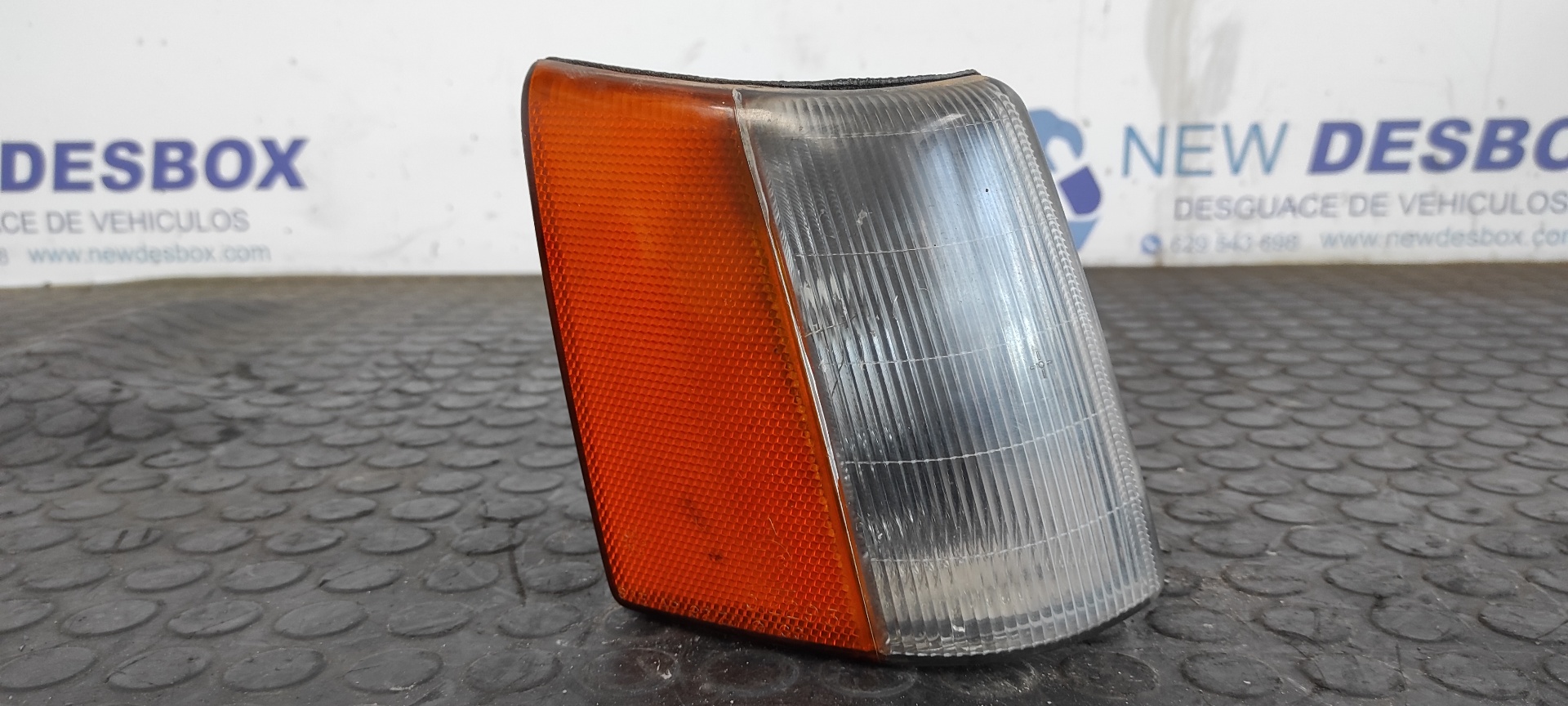 PILOTO DELANTERO DERECHO JEEP CHEROKEE (J)