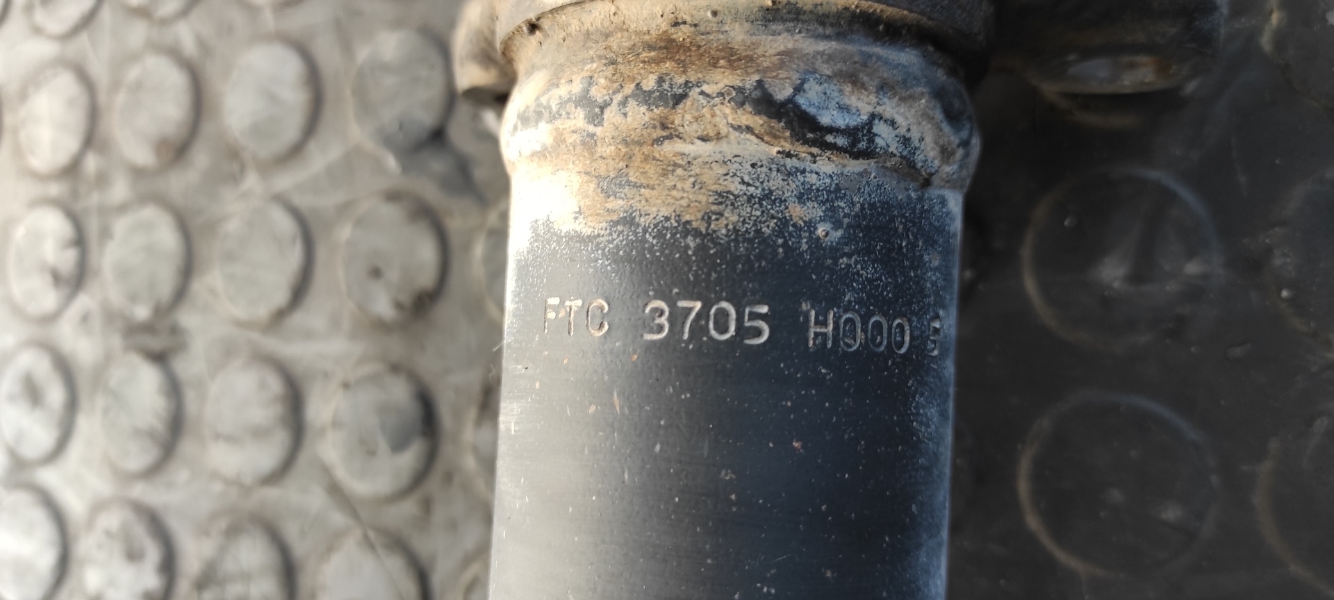 TRANSMISION CENTRAL LAND ROVER DISCOVERY (LT) - vista 3