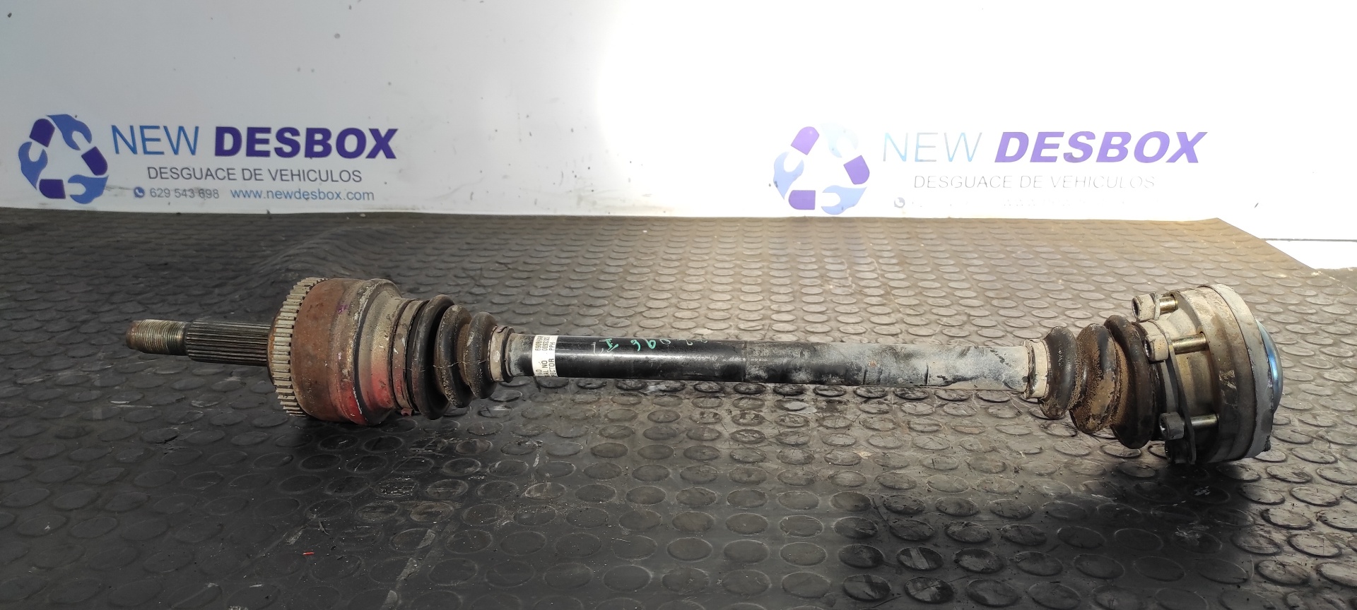 TRANSMISION TRASERA IZQUIERDA SSANGYONG REXTON