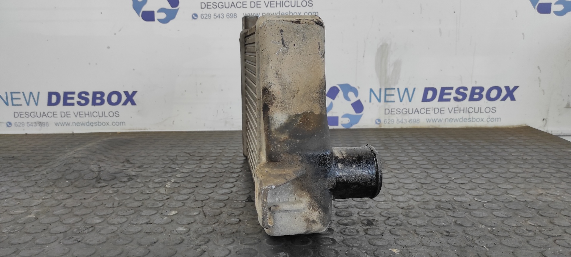 INTERCOOLER TATA GRAND SAFARI - vista 3