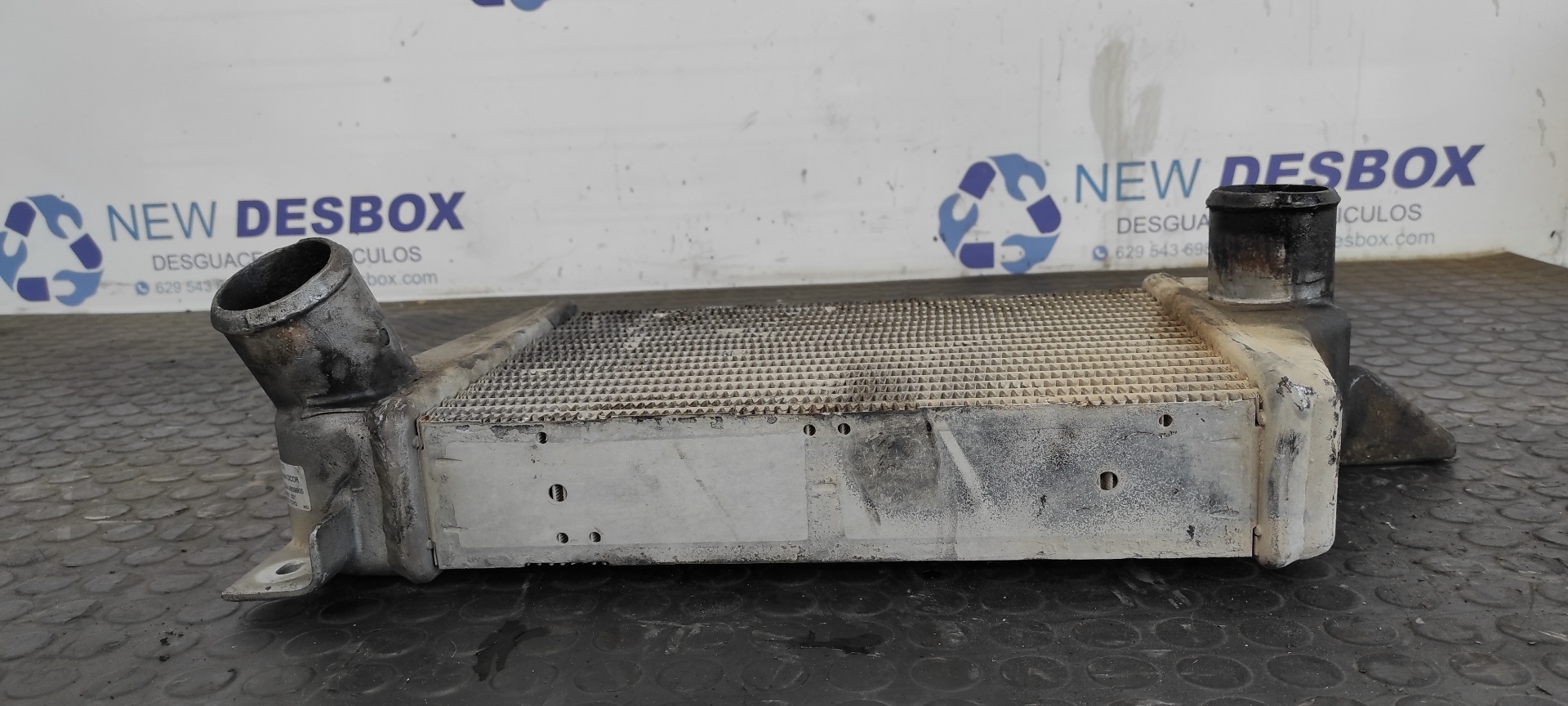 INTERCOOLER TATA GRAND SAFARI - vista 4