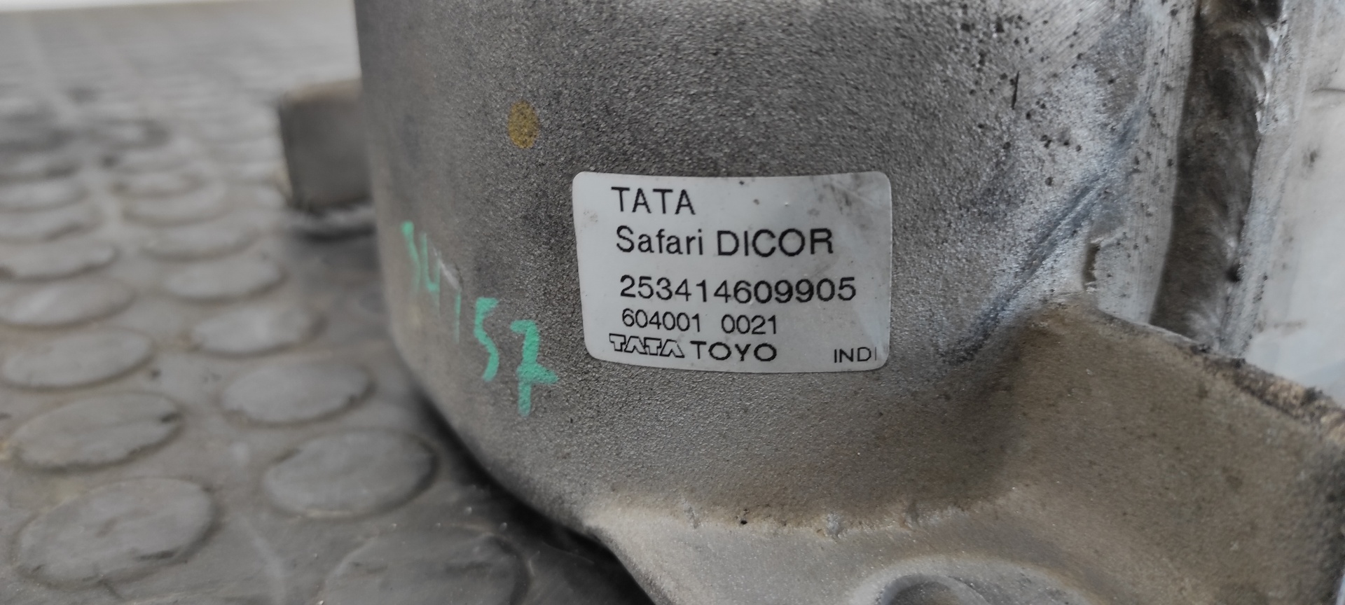 INTERCOOLER TATA GRAND SAFARI - vista 2