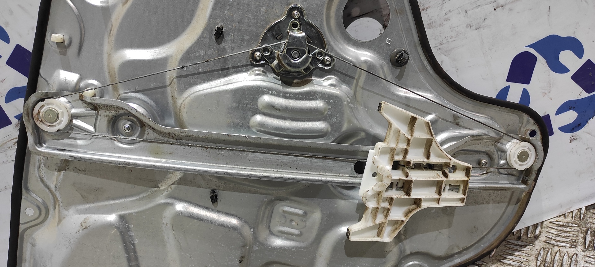 ELEVALUNAS TRASERO DERECHO HYUNDAI I30 - vista 2