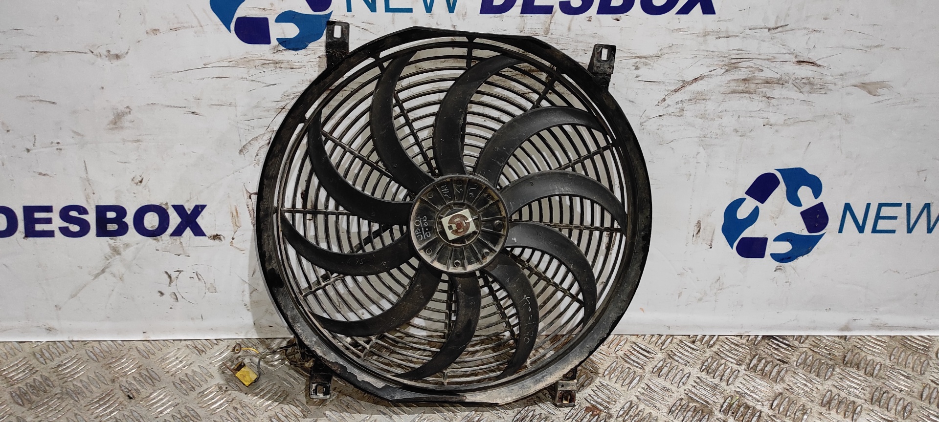 ELECTROVENTILADOR TATA GRAND SAFARI - vista 2