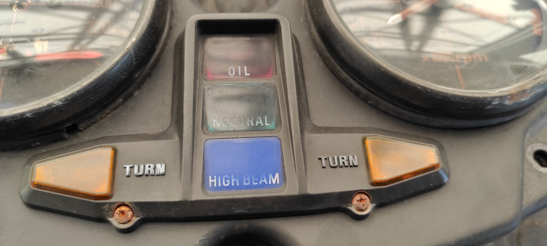 CUADRO INSTRUMENTOS HONDA CB 900 - vista 4