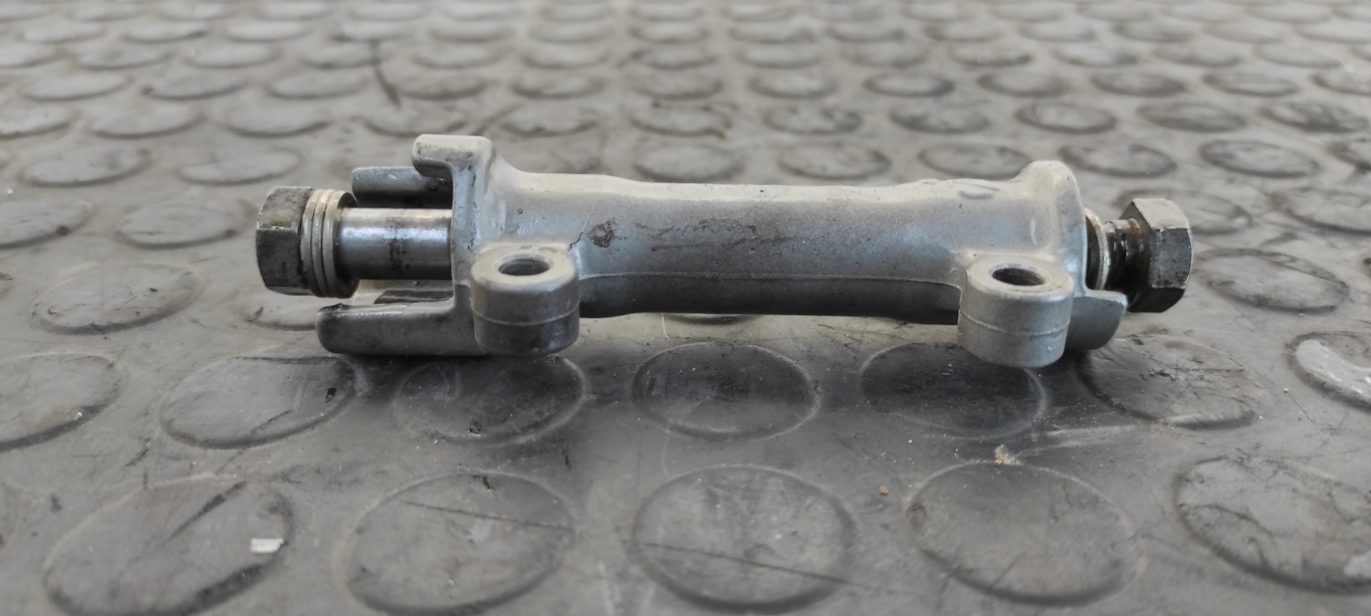 REPARTIDOR DE FRENO HONDA CB 900 - vista 4