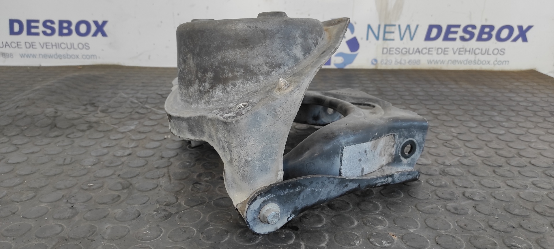 BRAZO IZQUIERDO SUPERIOR DELANTERO PEUGEOT 407 COUPE - vista 6