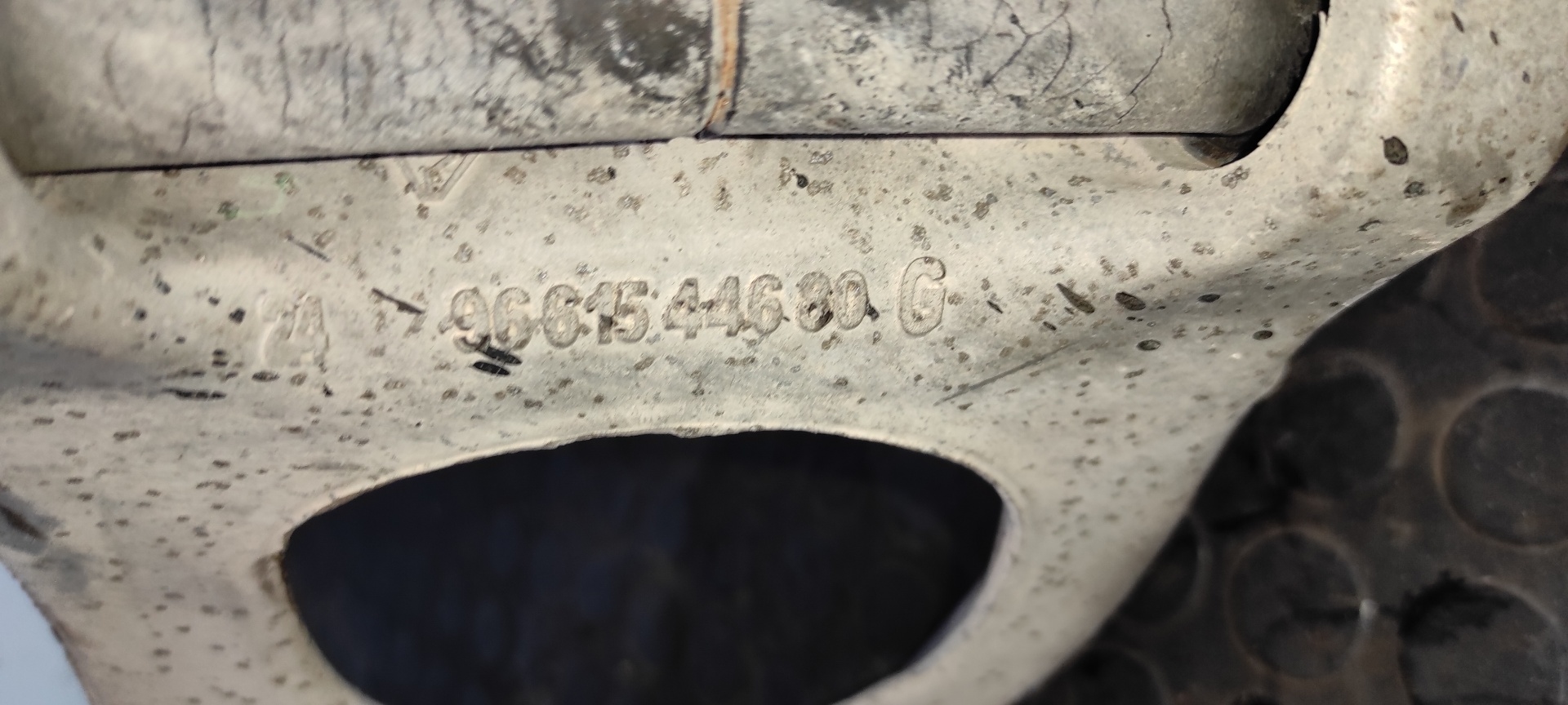 BRAZO IZQUIERDO SUPERIOR DELANTERO PEUGEOT 407 COUPE - vista 4