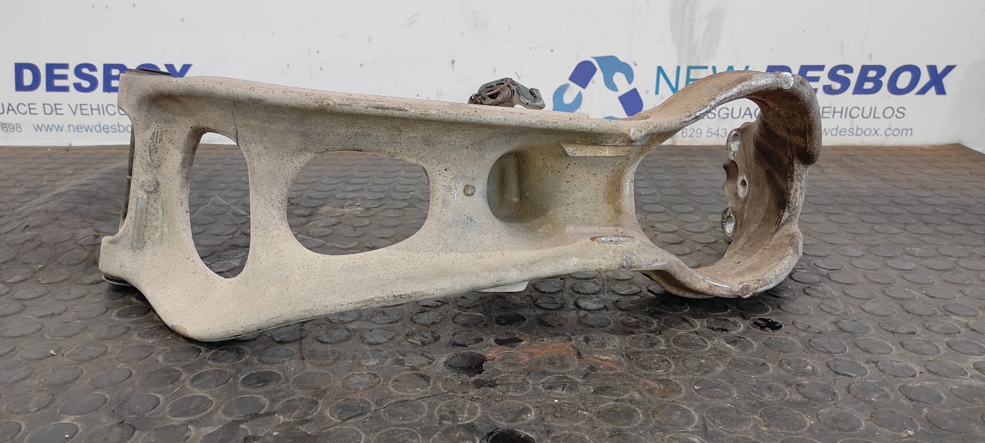 BRAZO IZQUIERDO SUPERIOR DELANTERO PEUGEOT 407 COUPE - vista 8