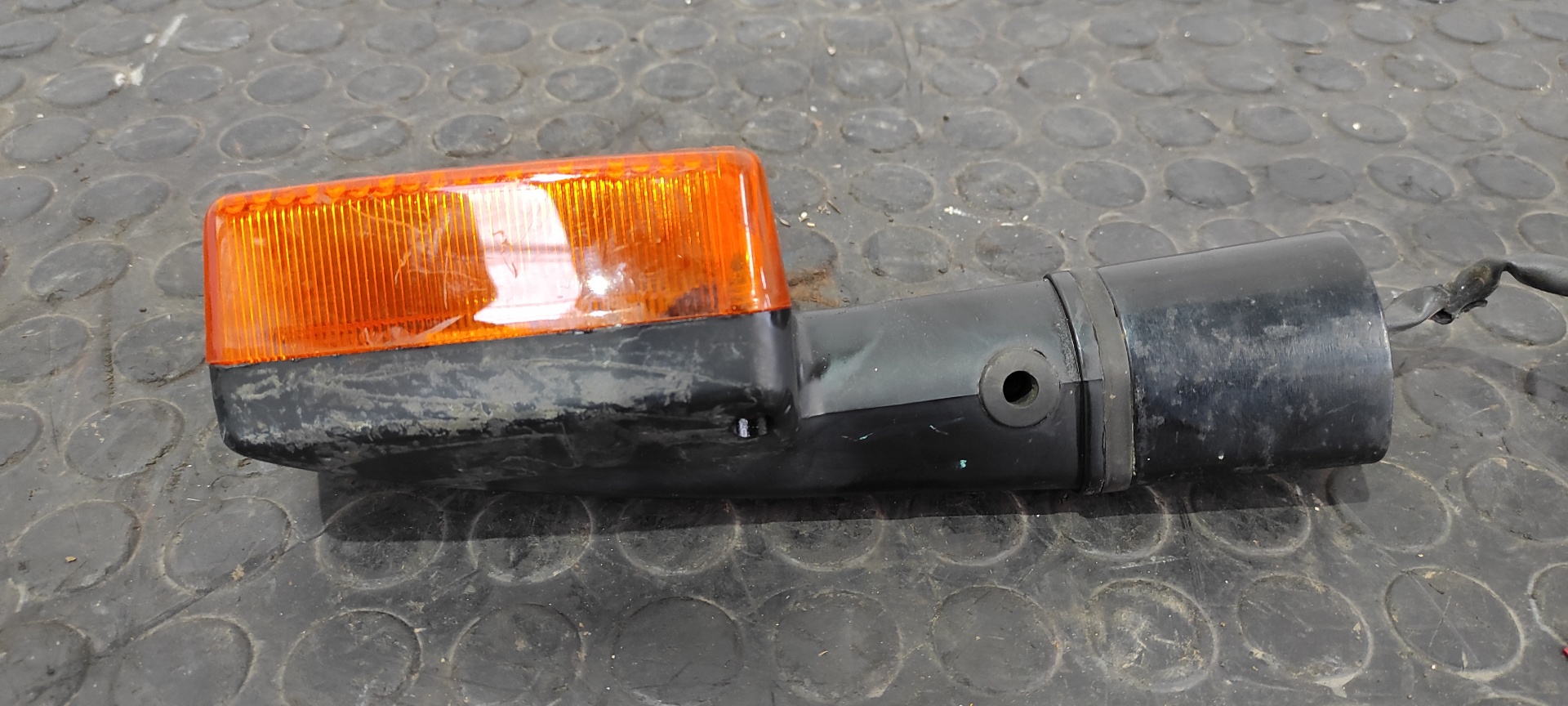 PILOTO TRASERO IZQUIERDO HONDA CB 900 - vista 9