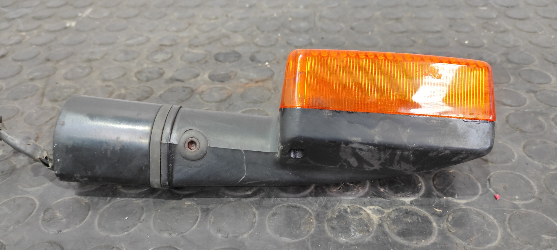 PILOTO TRASERO IZQUIERDO HONDA CB 900 - vista 6