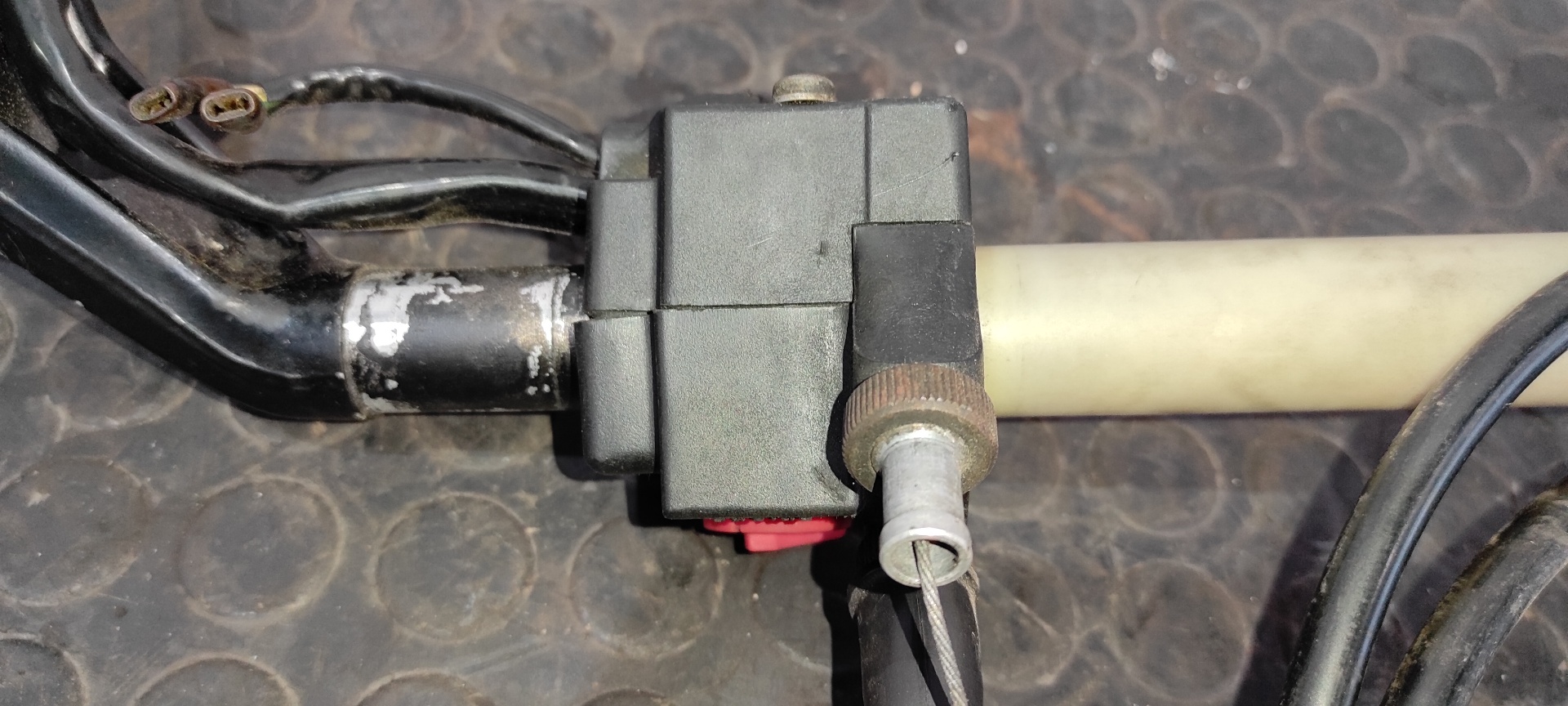 PUÑO ACELERADOR HONDA CB 900 - vista 3