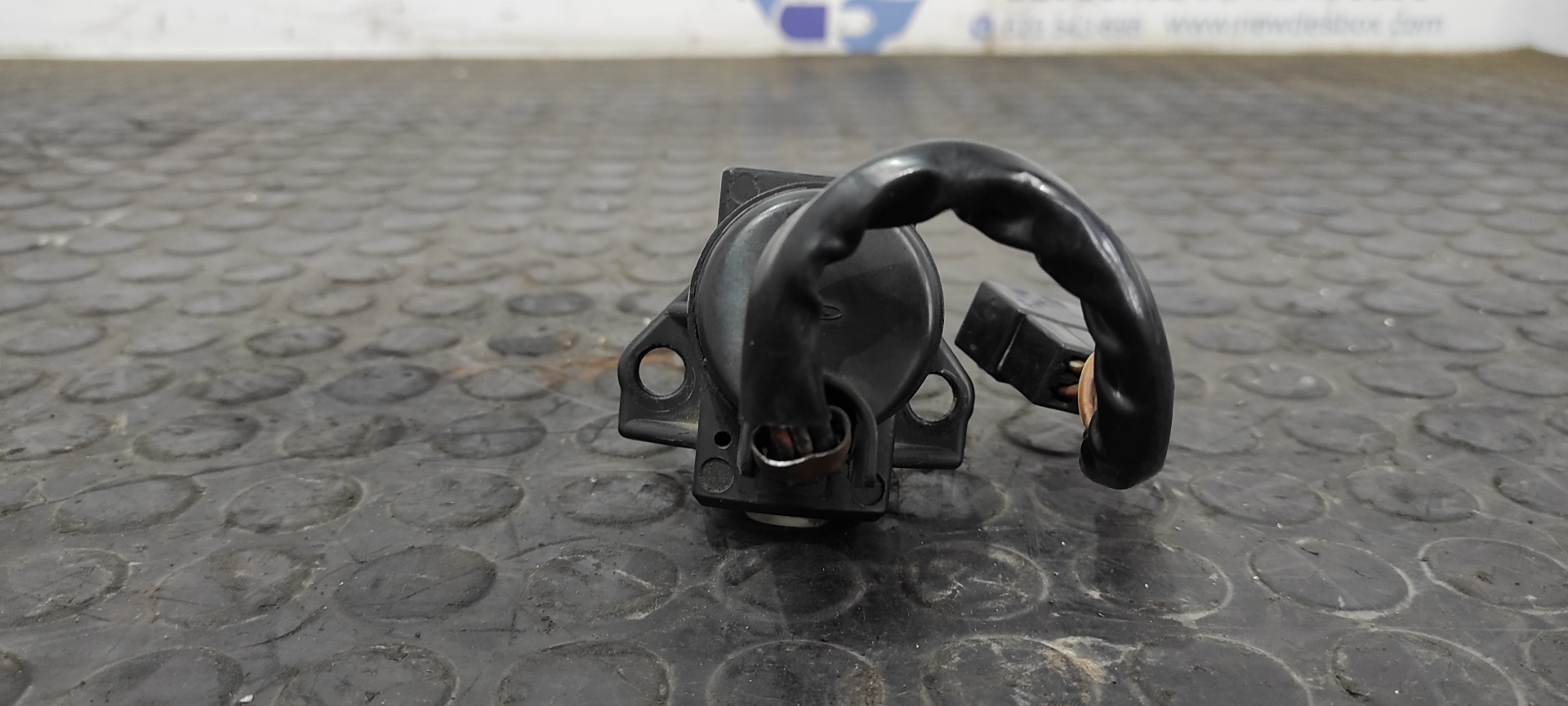 CONMUTADOR DE ARRANQUE HONDA CB 900 - vista 4