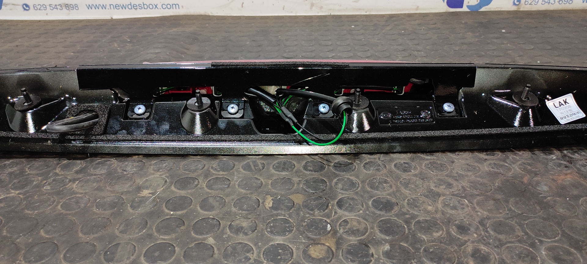 ALERON TRASERO SSANGYONG RODIUS - vista 7