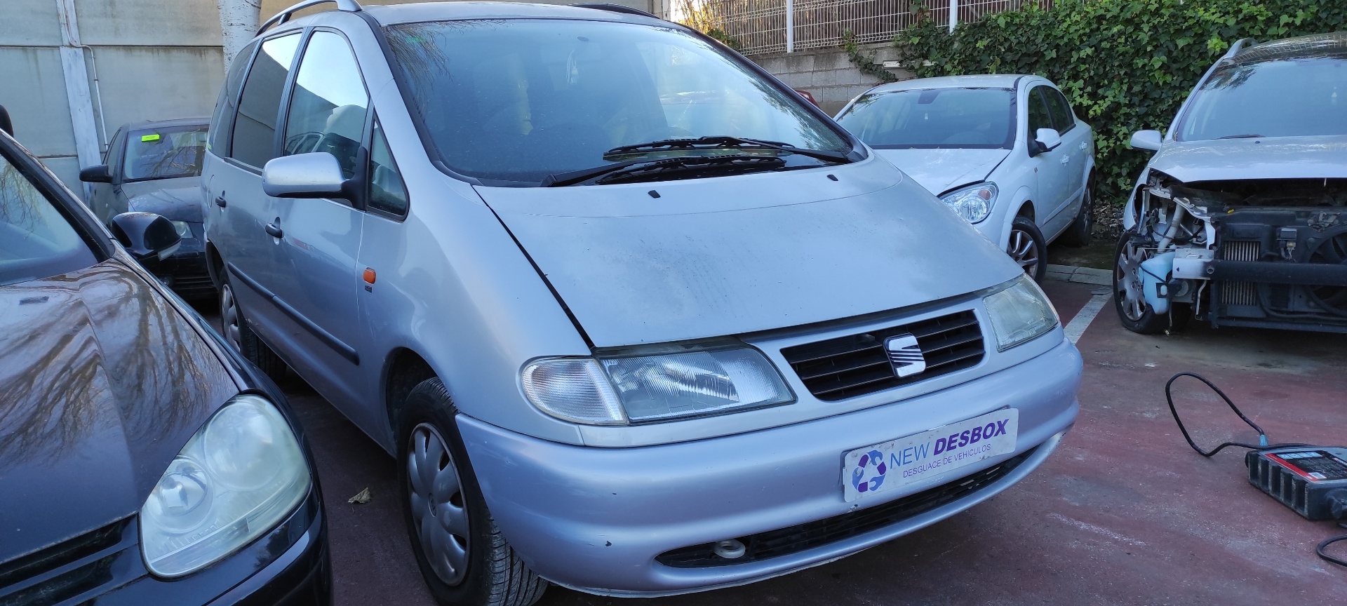 SEAT ALHAMBRA (7V8)