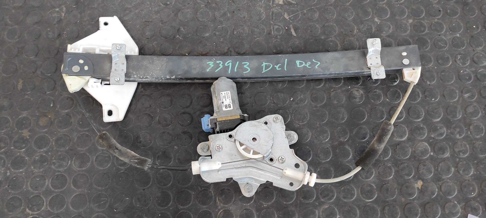 ELEVALUNAS DELANTERO DERECHO CHEVROLET CAPTIVA