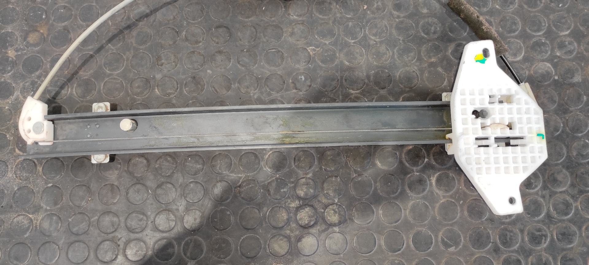 ELEVALUNAS TRASERO IZQUIERDO CHEVROLET CAPTIVA - vista 4