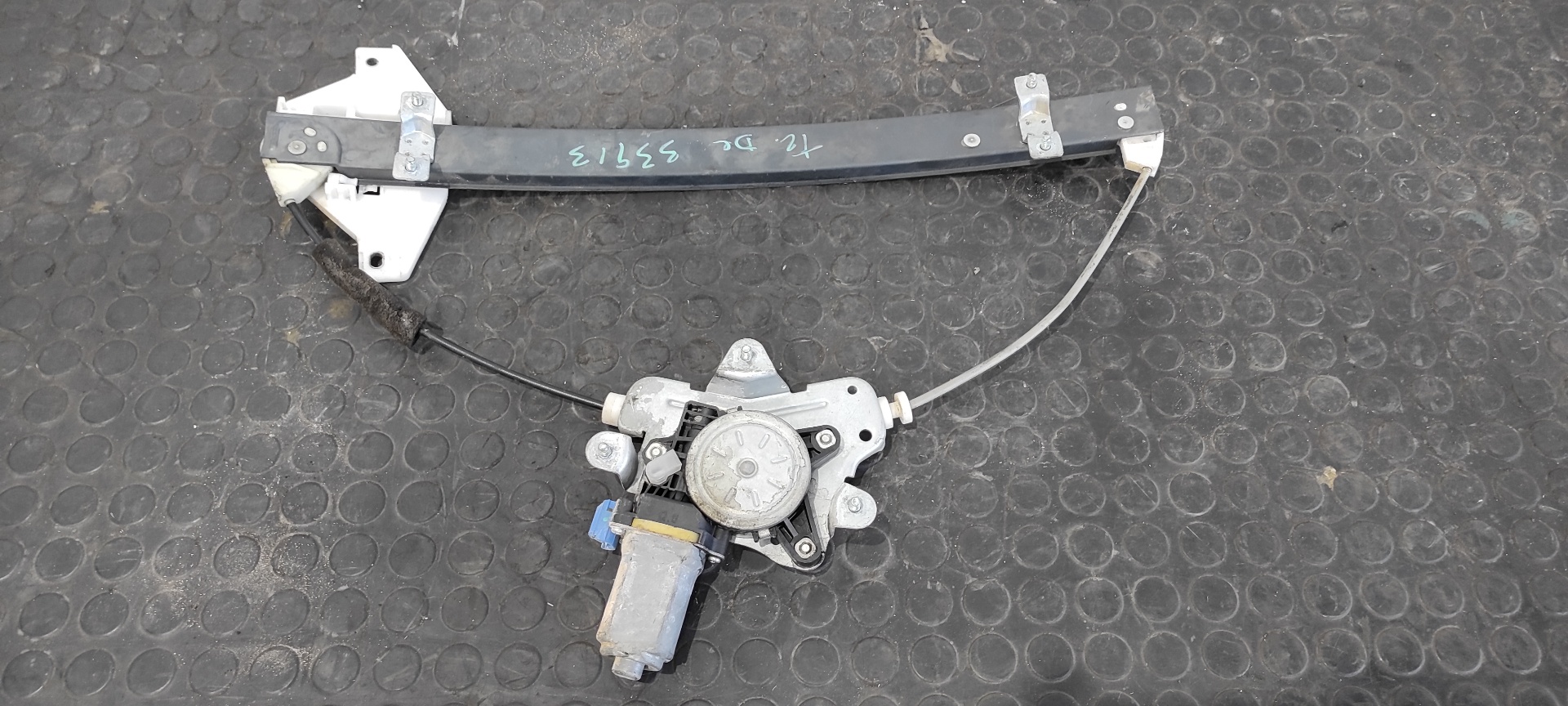 ELEVALUNAS TRASERO DERECHO CHEVROLET CAPTIVA