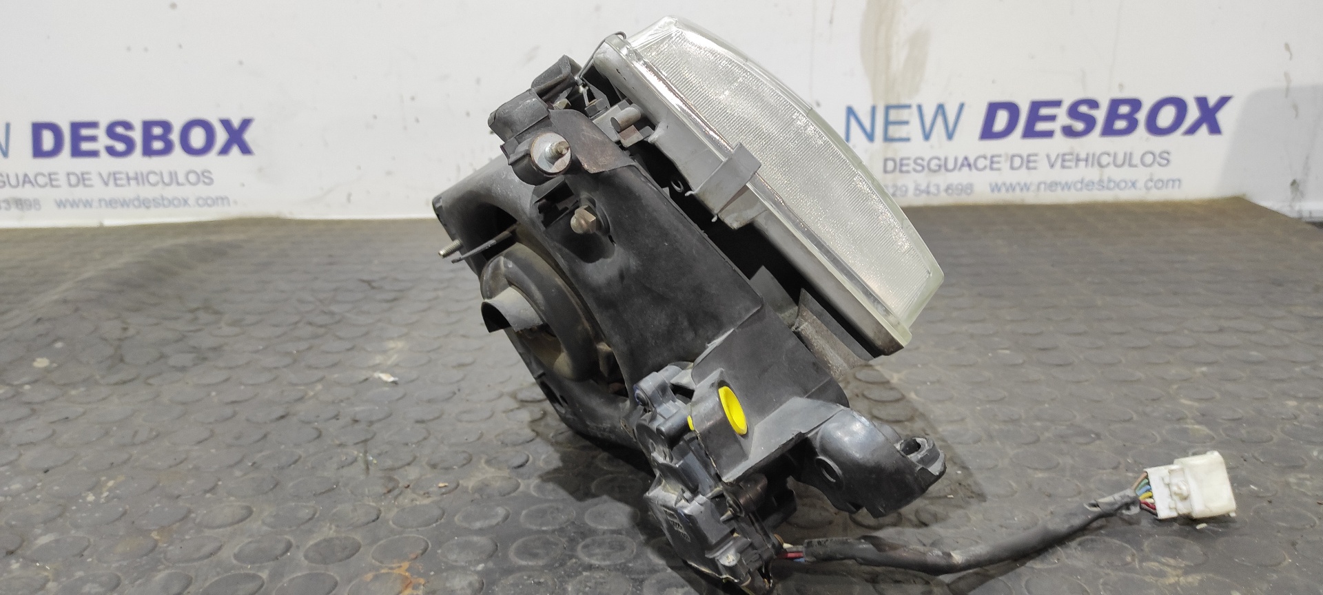 FARO DERECHO LEXUS LS400 (UCF20) - vista 4