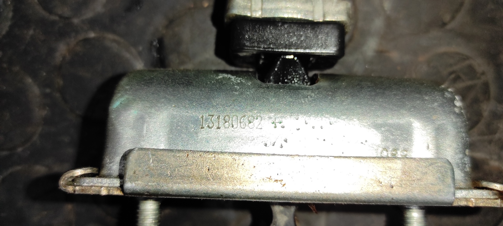 RETENEDOR PUERTA DERECHA OPEL CORSA D - vista 3