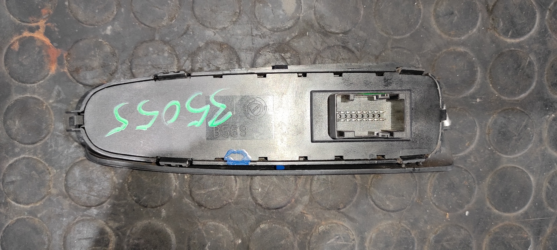 MANDO ELEVALUNAS DELANTERO IZQUIERDO FIAT STILO (192) - vista 3