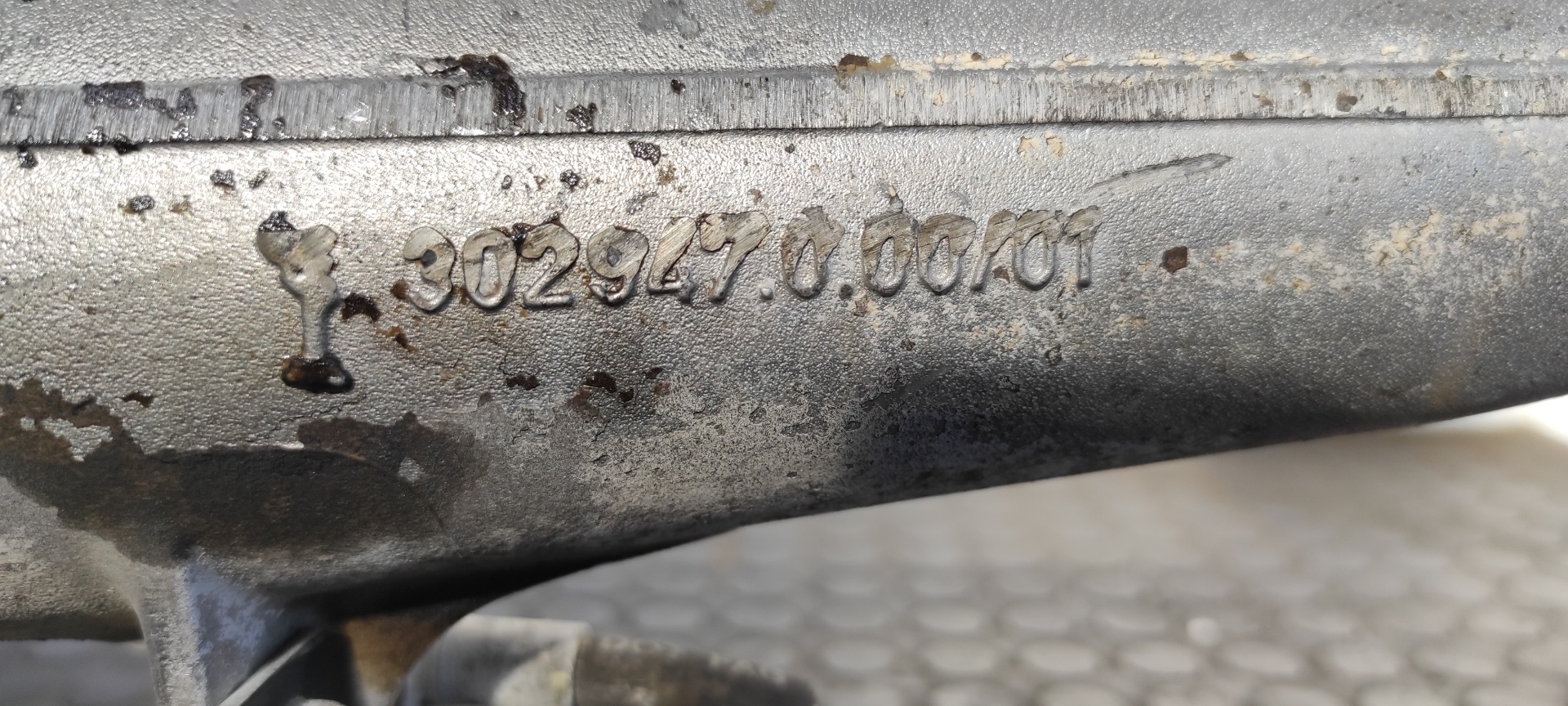 MANGUETA TRASERA IZQUIERDA PORSCHE 944 3.0 - vista 8