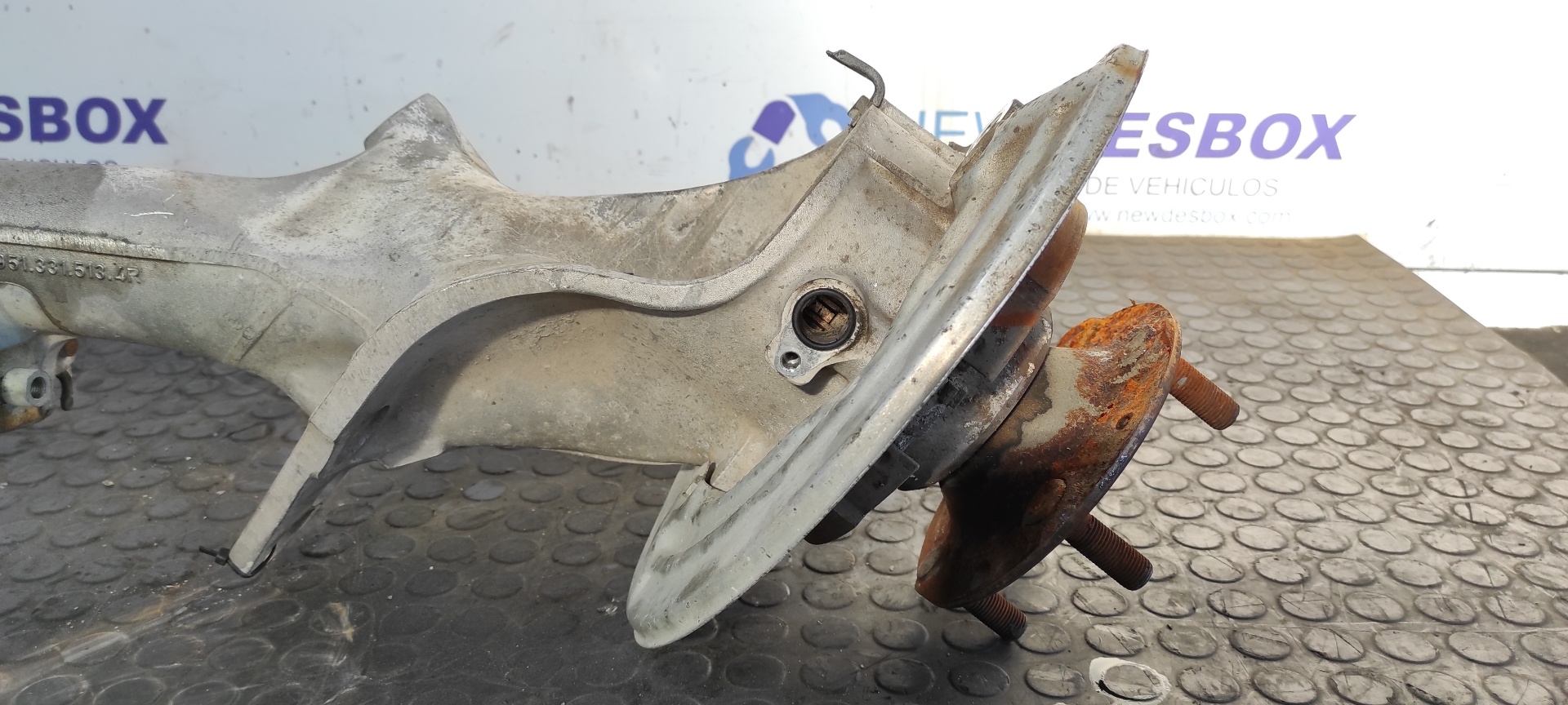 MANGUETA TRASERA IZQUIERDA PORSCHE 944 3.0 - vista 5