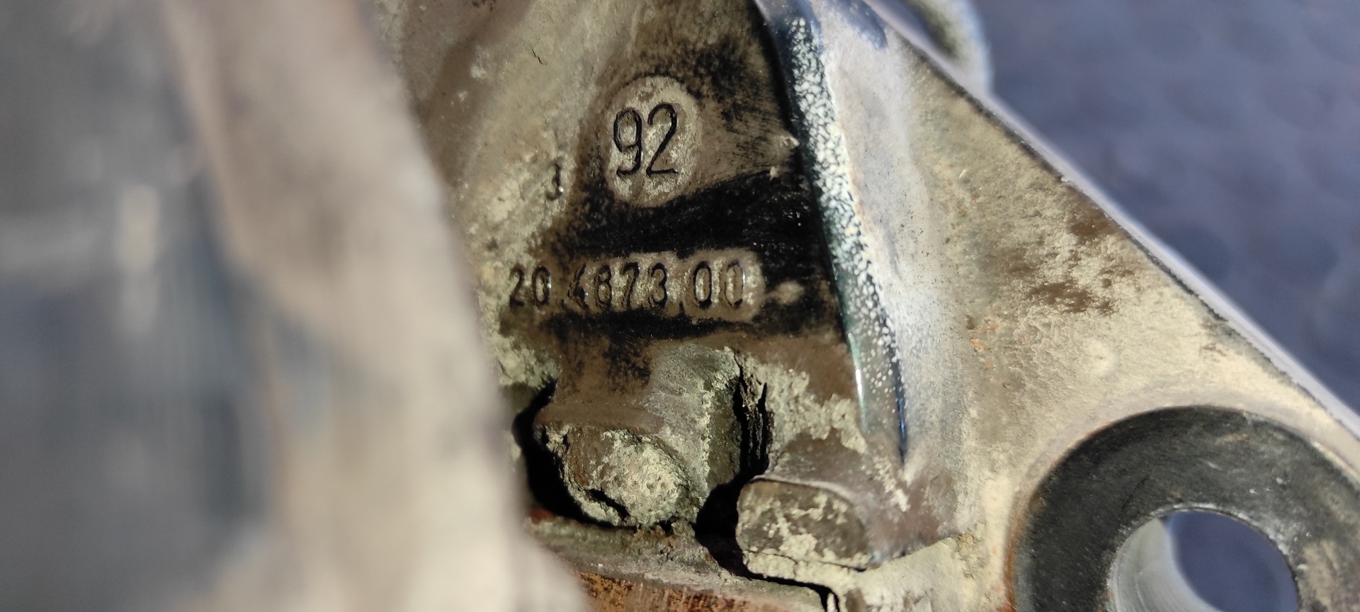 PINZA DE FRENO TRASERA IZQUIERDA PORSCHE 944 3.0 - vista 5