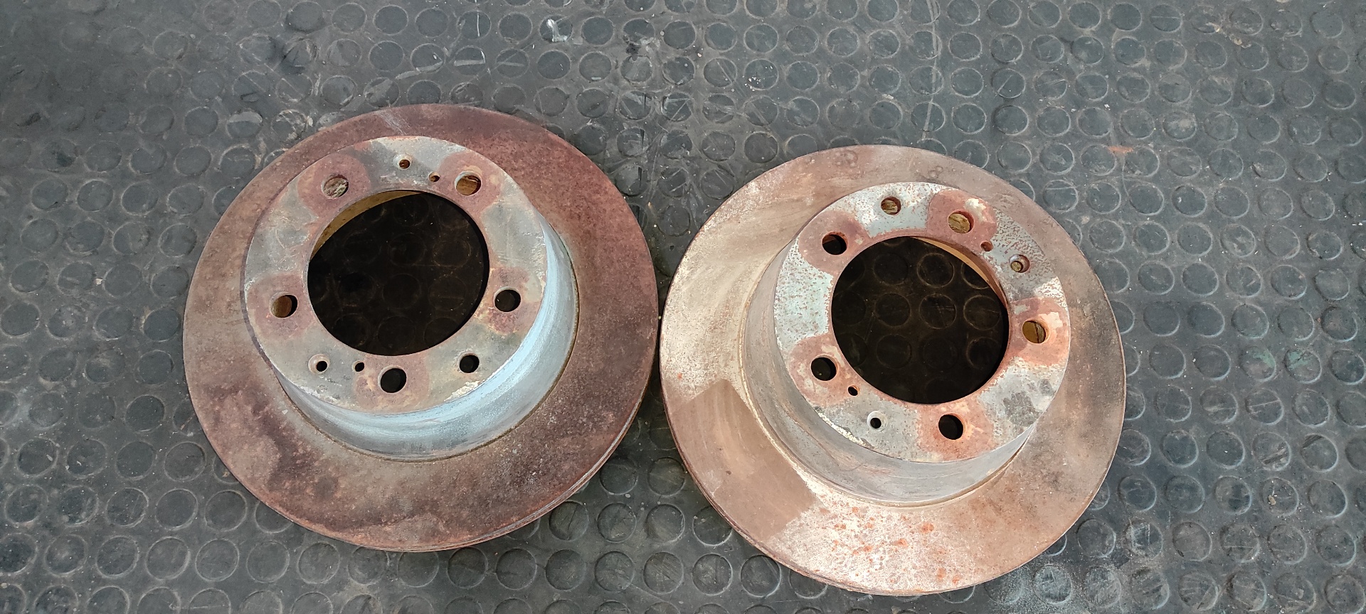 JUEGO DISCOS FRENO TRASEROS PORSCHE 944 3.0