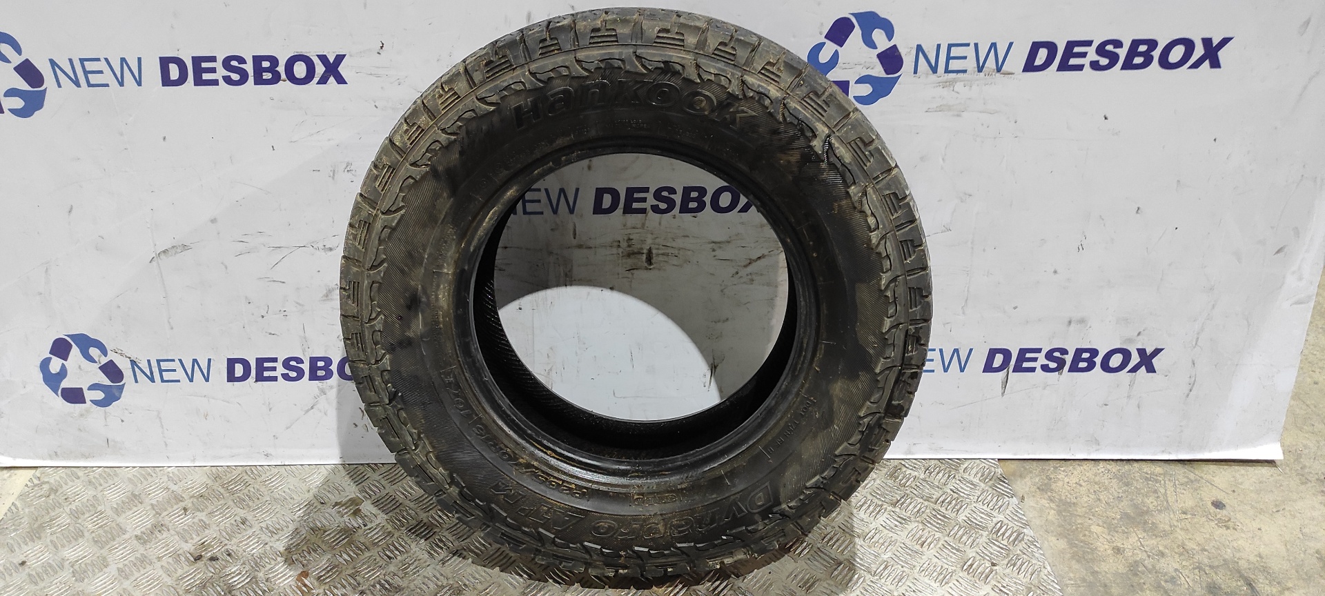 NEUMATICO - vista 10