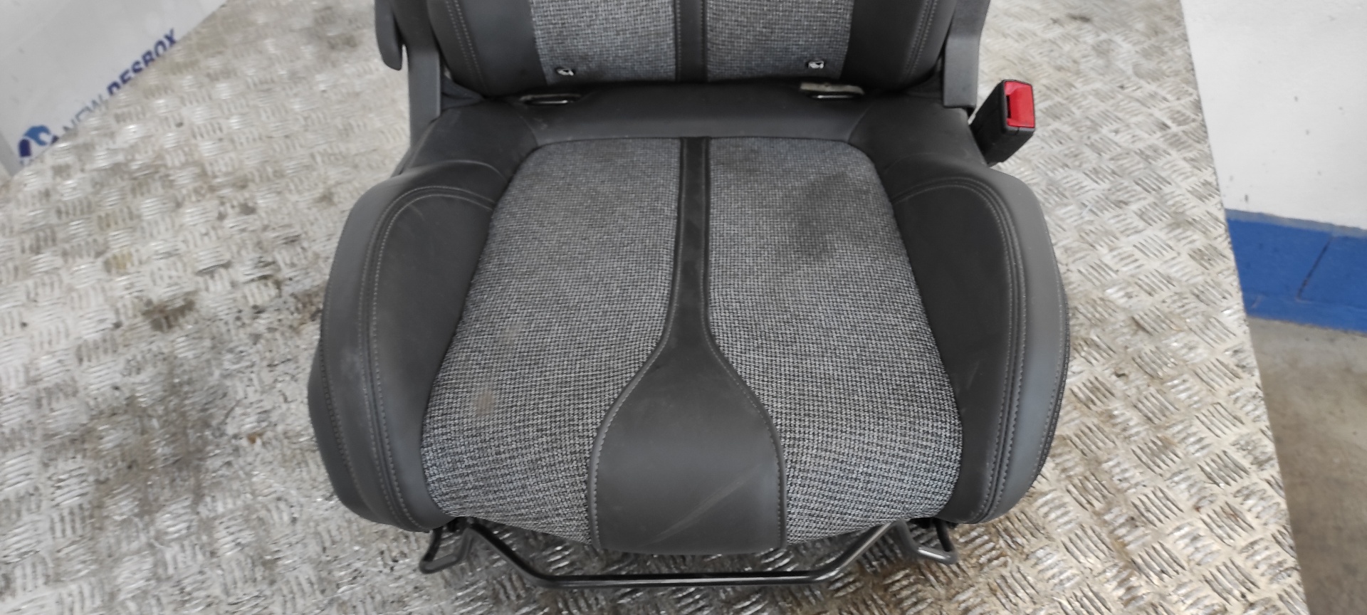 ASIENTO DELANTERO DERECHO PEUGEOT 3008 - vista 2