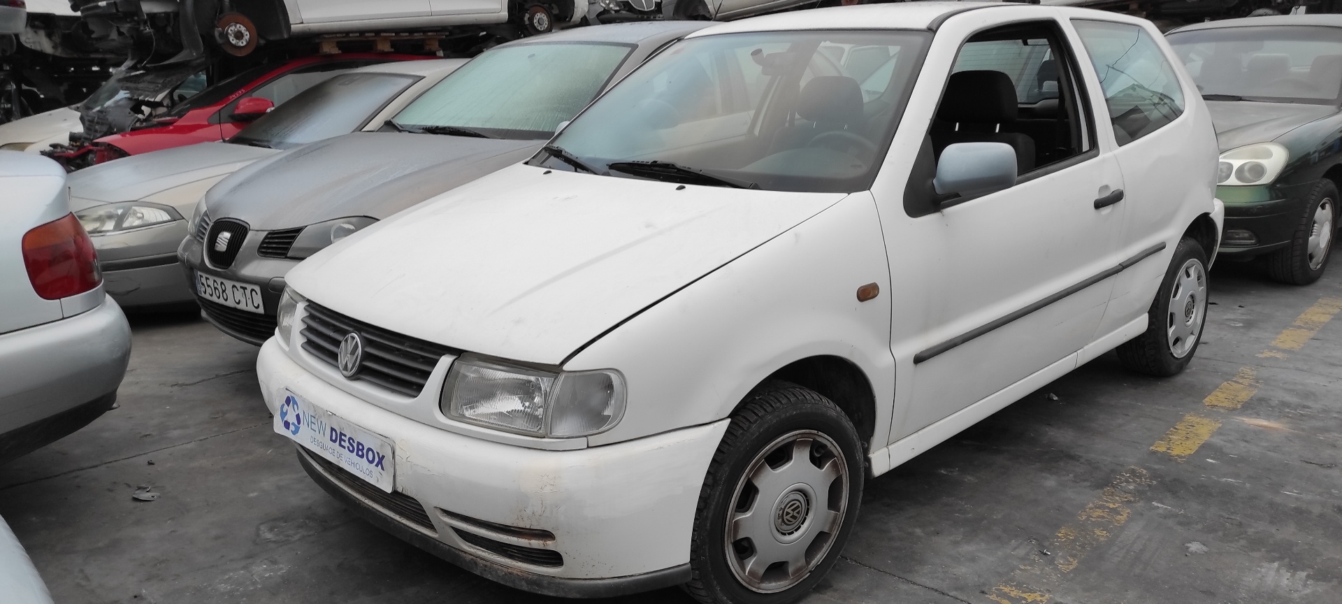 VOLKSWAGEN POLO BERLINA (6N1)