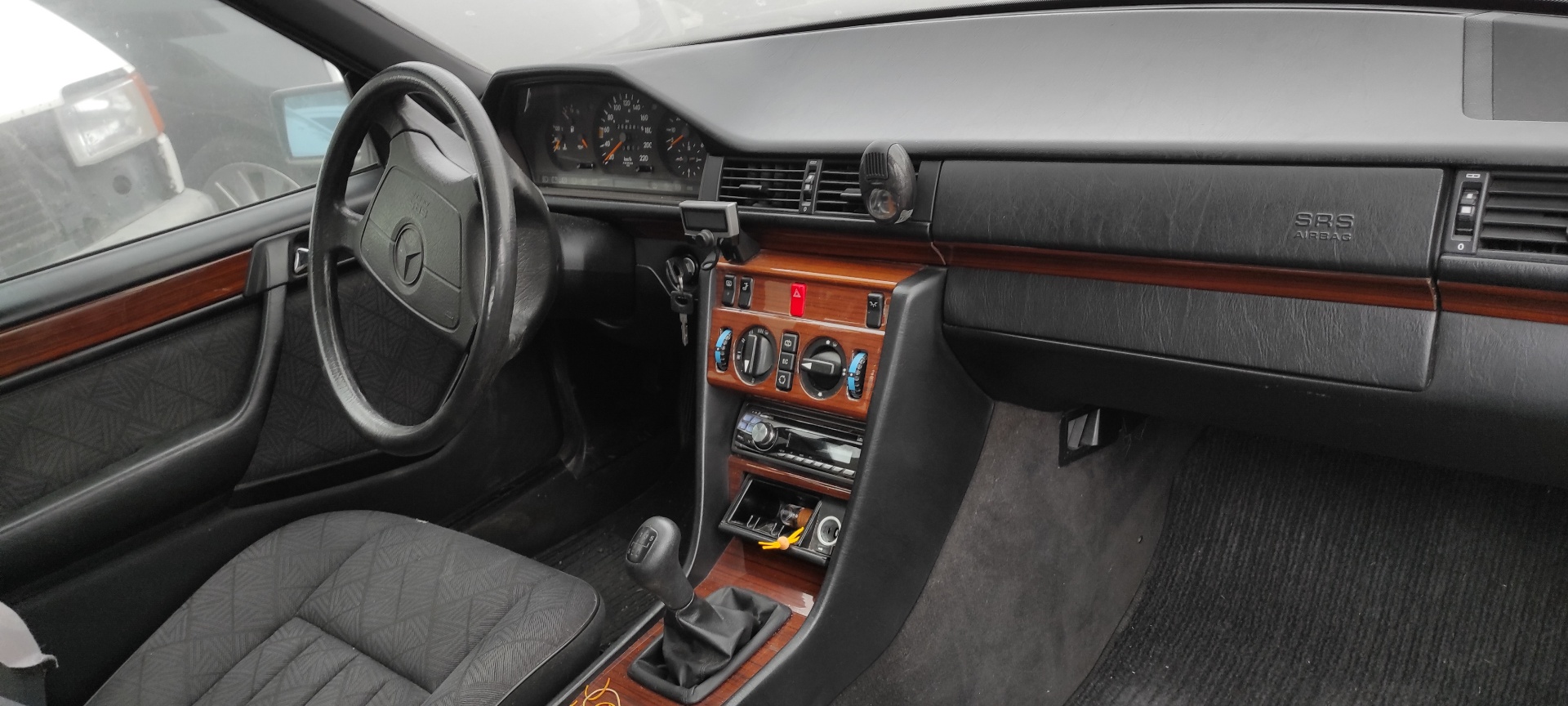 COMPRESOR AIRE ACONDICIONADO MERCEDES-BENZ CLASE E (W124) BERLINA - vista 6