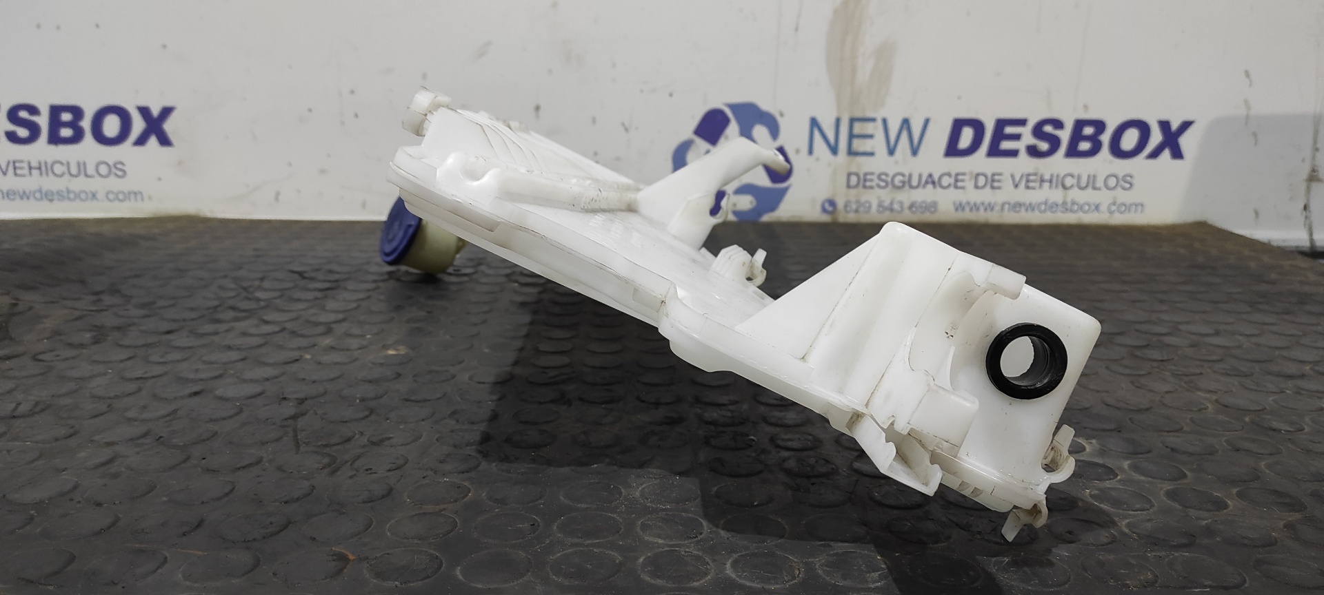 DEPOSITO LIMPIA PEUGEOT 3008 - vista 3