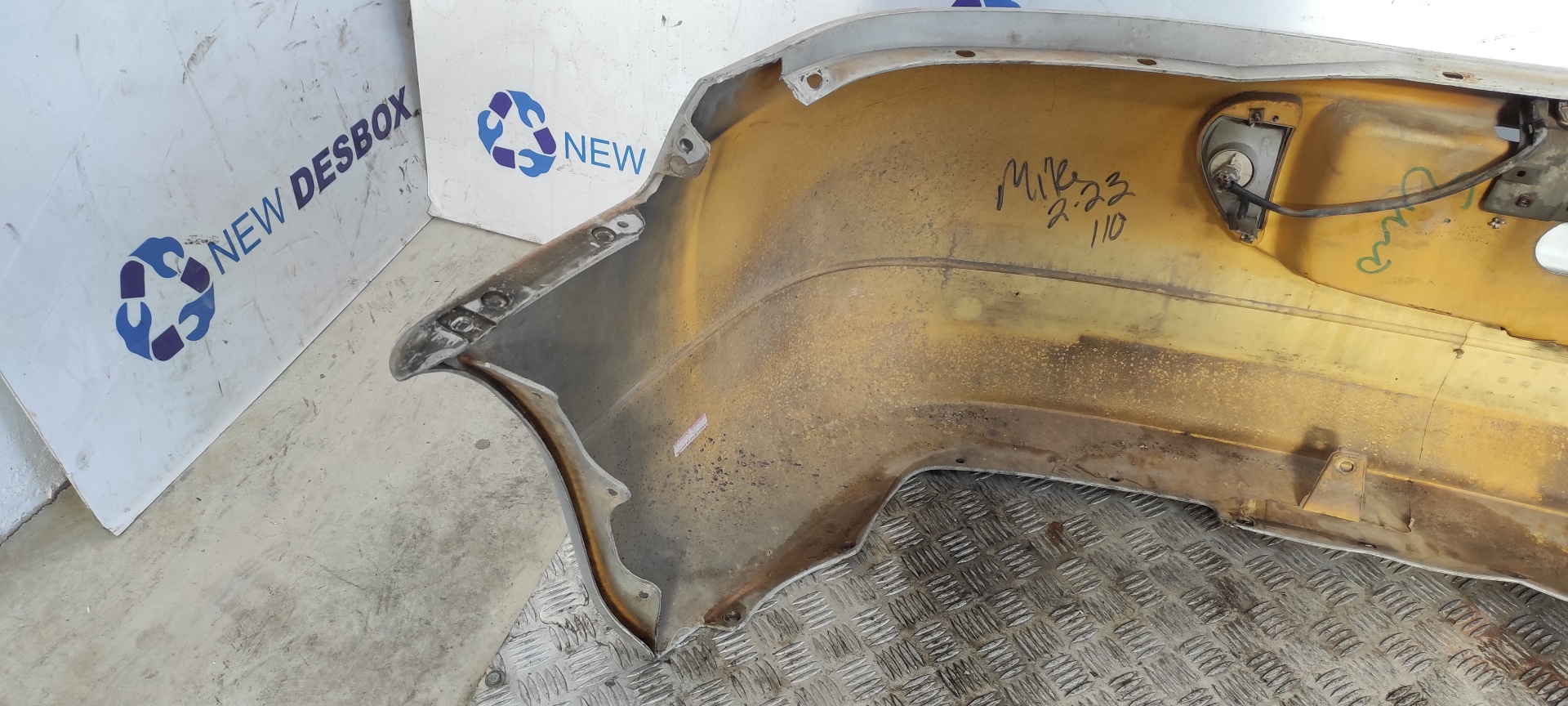 PARAGOLPES TRASERO MITSUBISHI ECLIPSE (D20) - vista 8