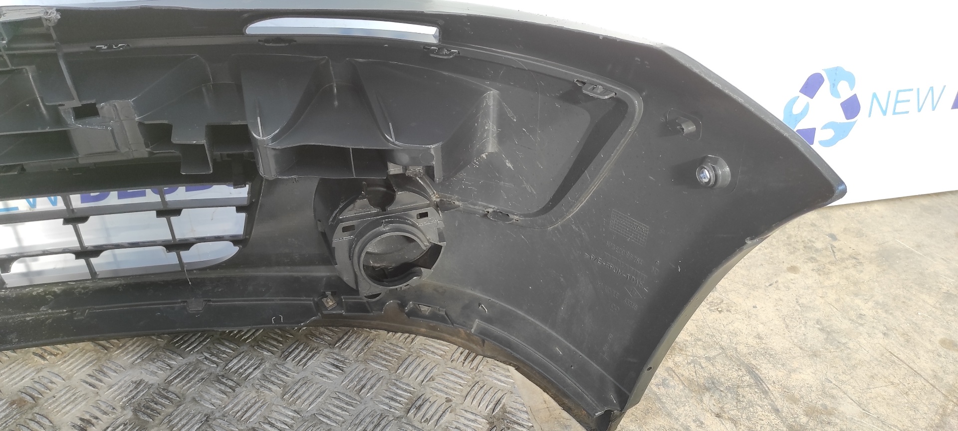 PARAGOLPES DELANTERO NISSAN KUBISTAR (X76) - vista 8